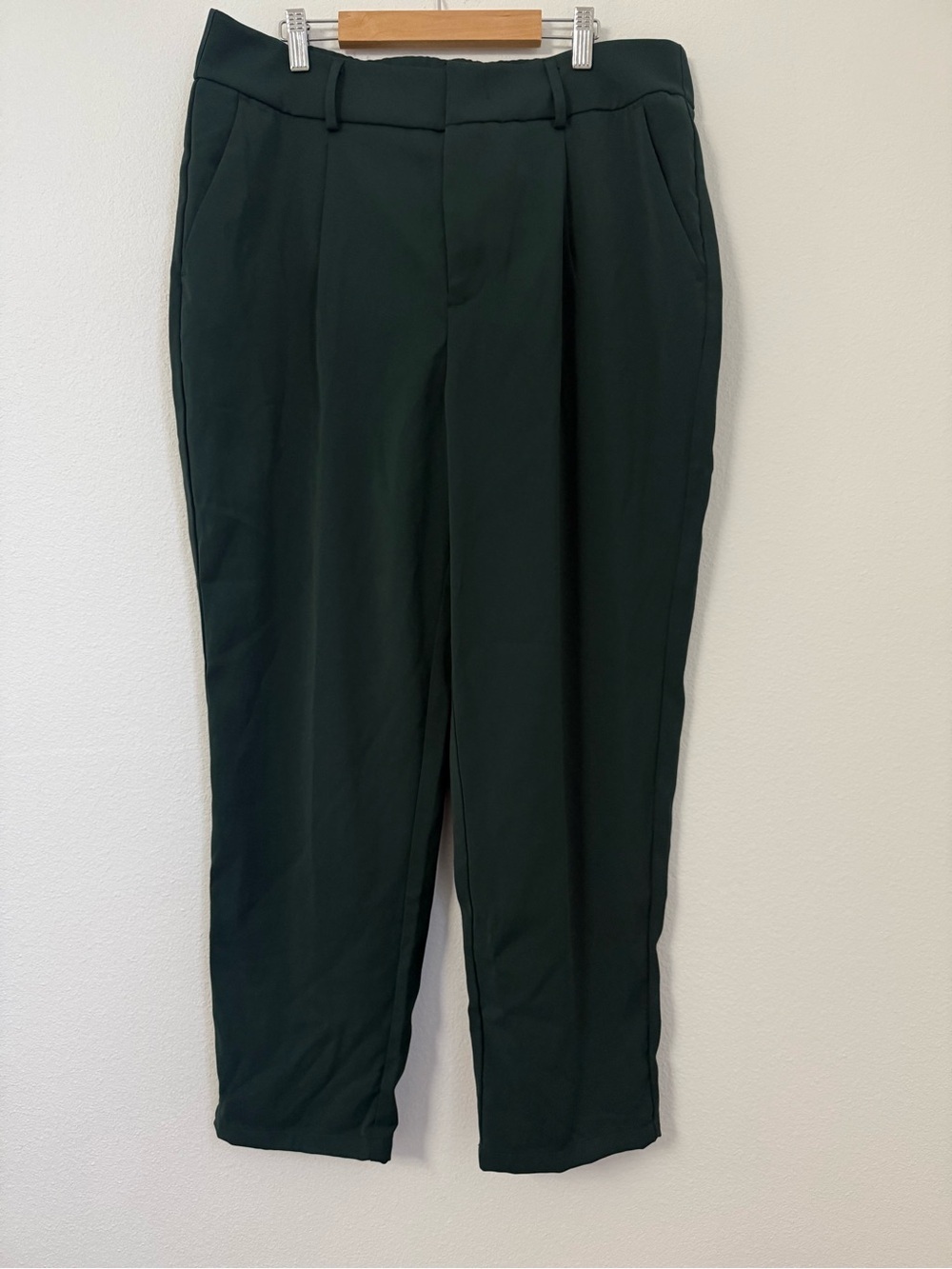 Halara Dark Green Pleated Trousers Pants Women’s Size L
